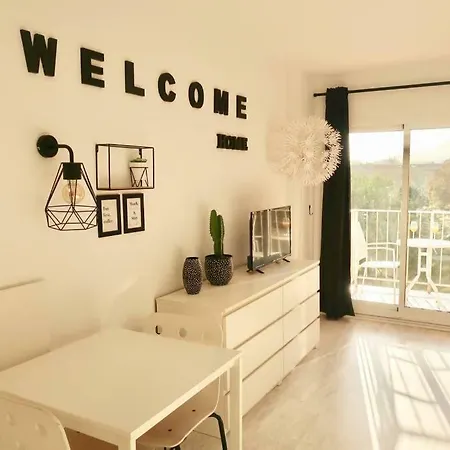 Minerva Sea View Apartament Benalmádena